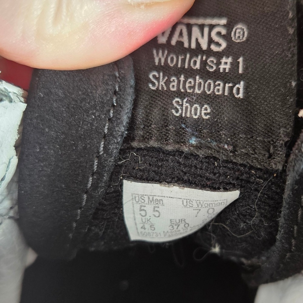 Vans Sk8-Hi Rainbow Iridescent Checkered High‎ Top Sneakers Black Suede Womens 7 - Picture 2 of 9